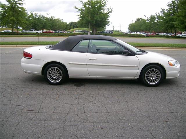 2004 Chrysler Sebring Unknown