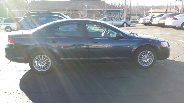 2004 Chrysler Sebring Unknown