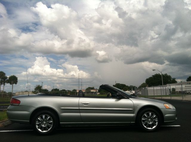 2004 Chrysler Sebring SLT Quad Cab Long Bed 4WD