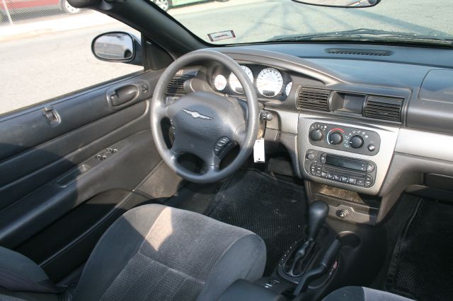 2005 Chrysler Sebring XLT, Crewcab