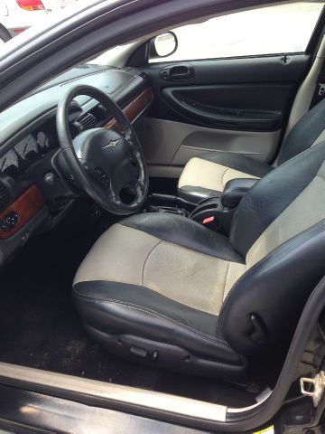 2005 Chrysler Sebring LS2