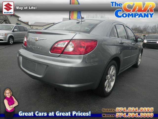 2007 Chrysler Sebring 33