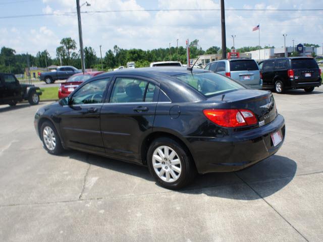 2008 Chrysler Sebring Elk Conversion Van