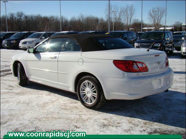 2008 Chrysler Sebring Unknown