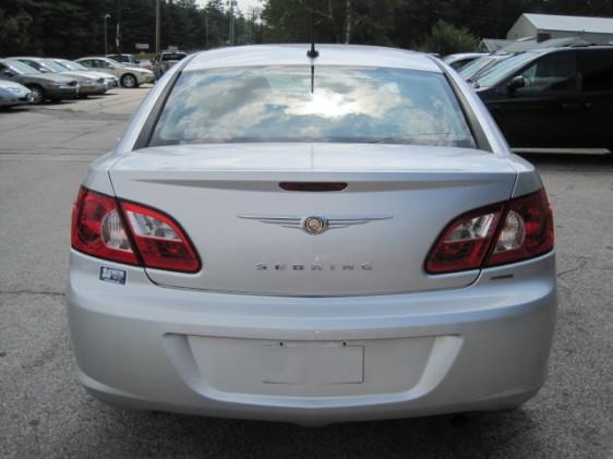 2008 Chrysler Sebring Unknown