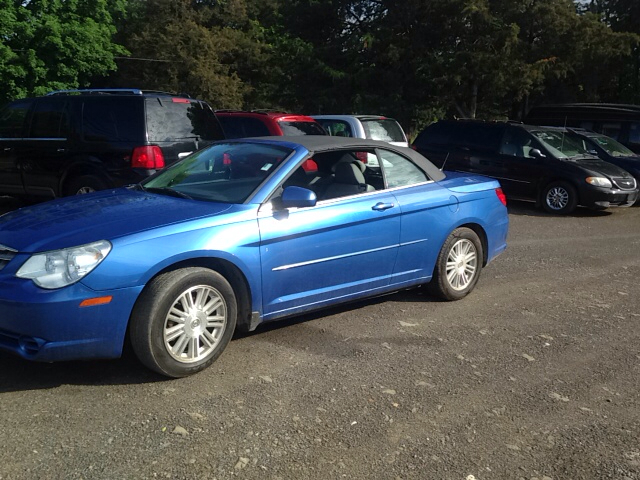 2008 Chrysler Sebring Eddie Bauer - 4WD
