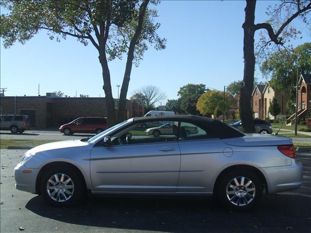 2008 Chrysler Sebring Elk Conversion Van