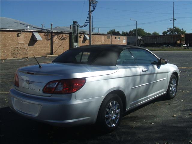 2008 Chrysler Sebring Elk Conversion Van