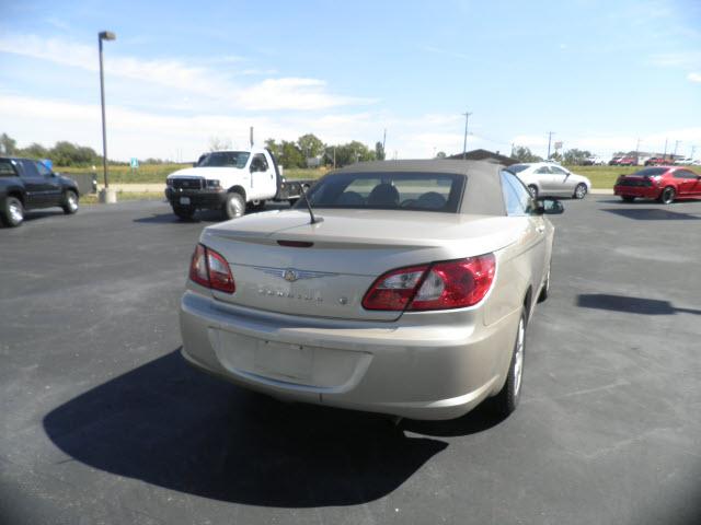 2008 Chrysler Sebring Unknown