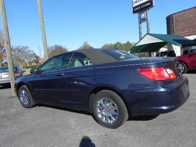 2008 Chrysler Sebring Unknown