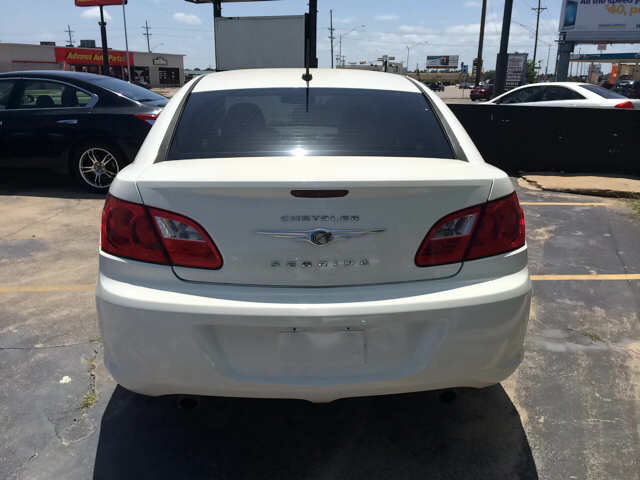2009 Chrysler Sebring X 4x4 6 Cyl