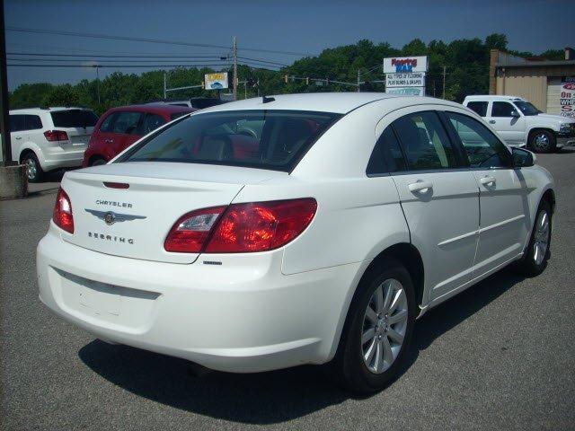 2010 Chrysler Sebring SLT 25