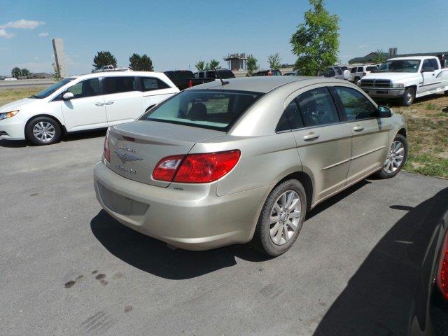 2010 Chrysler Sebring SLT 25