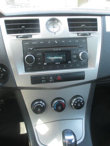 2010 Chrysler Sebring HD LS 4X4