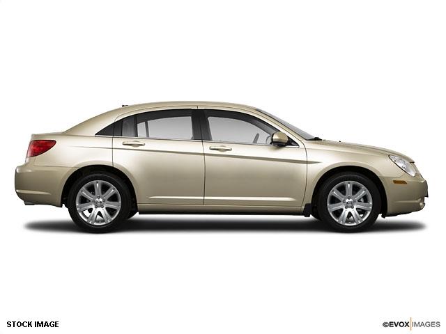 2010 Chrysler Sebring SLT 25