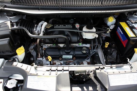 2007 Chrysler Town Unknown