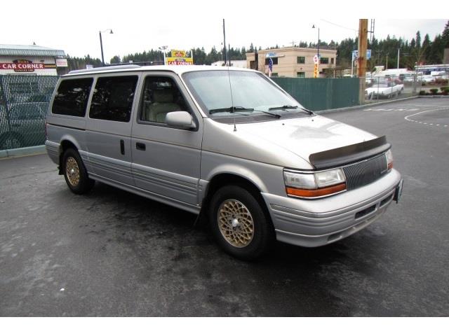 1994 Chrysler Town and Country Unknown