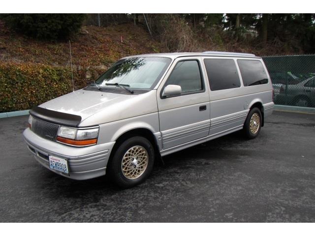1994 Chrysler Town and Country Unknown