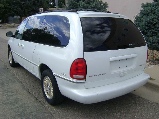 1997 Chrysler Town and Country S Sedan Under FULL Factory Warranty