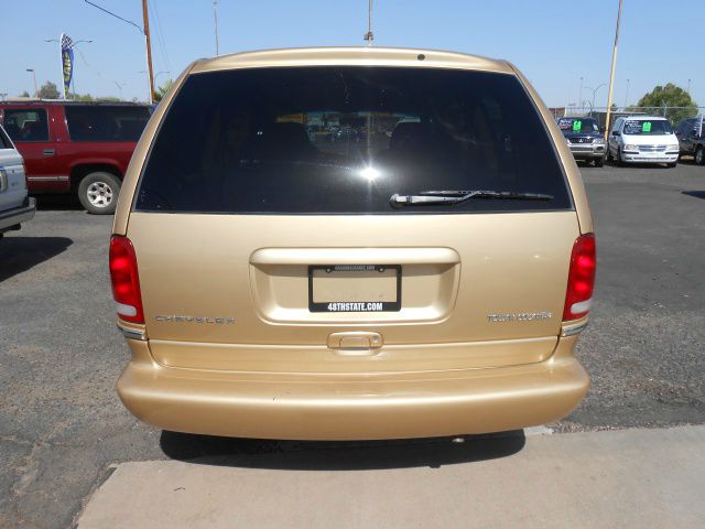 1997 Chrysler Town and Country Elk Conversion Van