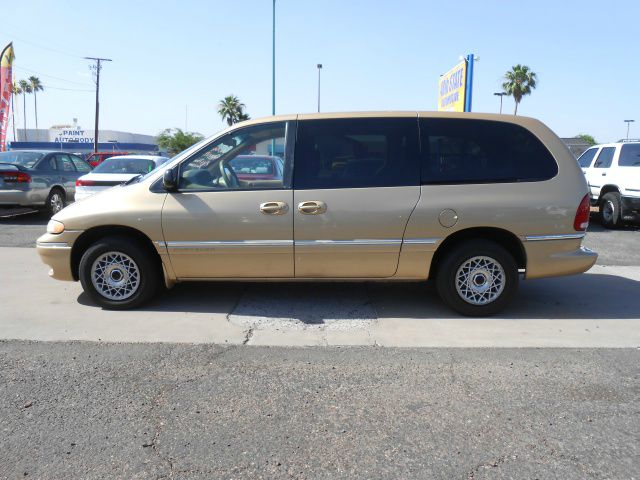 1997 Chrysler Town and Country Elk Conversion Van