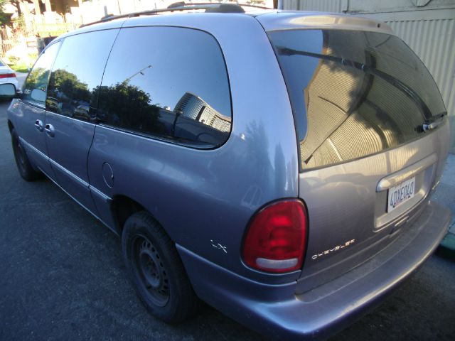 1998 Chrysler Town and Country Elk Conversion Van