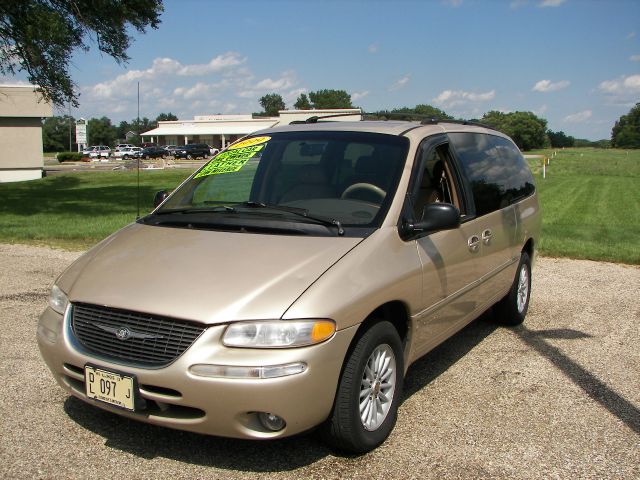 1999 Chrysler Town and Country H6 L.L. Bean