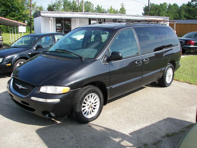 2000 Chrysler Town and Country Elk Conversion Van