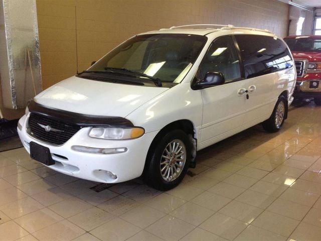2000 Chrysler Town and Country SLT 25