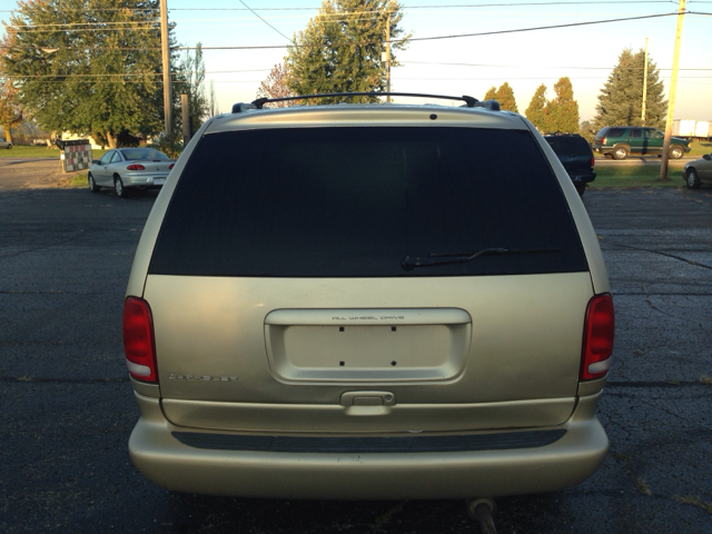 2000 Chrysler Town and Country Touring W 6 Disc