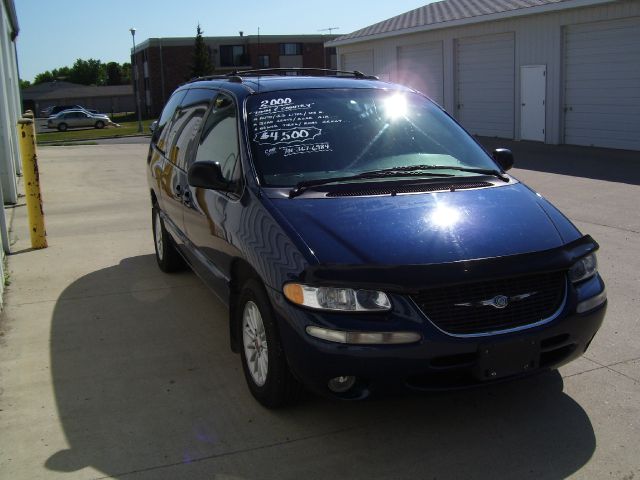 2000 Chrysler Town and Country Elk Conversion Van