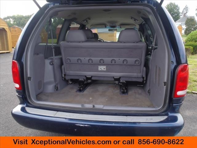 2000 Chrysler Town and Country S Sedan Under FULL Factory Warranty