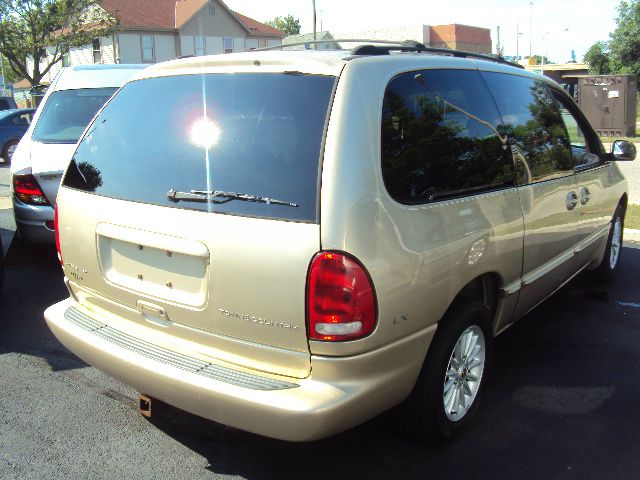 2000 Chrysler Town and Country Elk Conversion Van