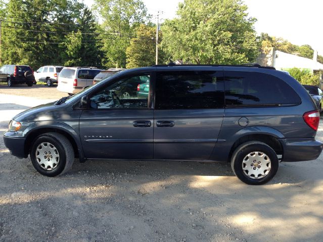 2001 Chrysler Town and Country Prev Certified