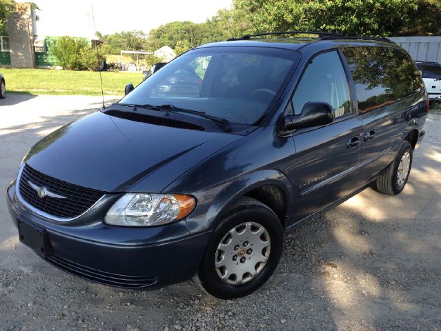2001 Chrysler Town and Country Prev Certified