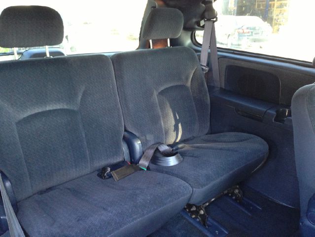 2001 Chrysler Town and Country Prev Certified
