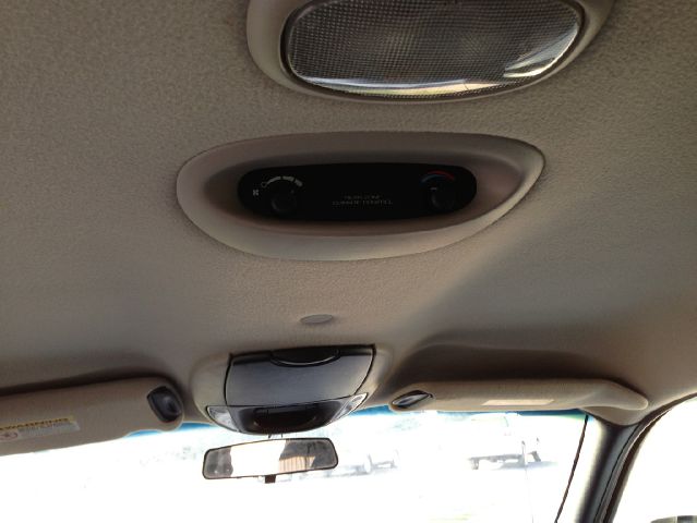 2001 Chrysler Town and Country Prev Certified