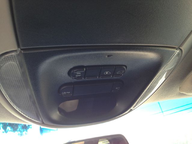 2001 Chrysler Town and Country Prev Certified