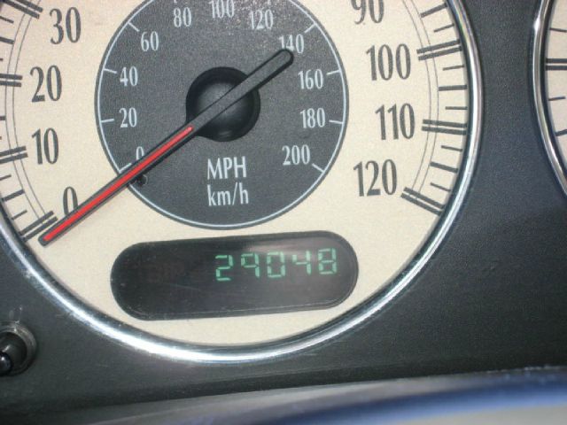 2001 Chrysler Town and Country S Sedan Under FULL Factory Warranty