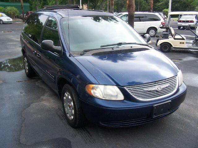 2001 Chrysler Town and Country Elk Conversion Van