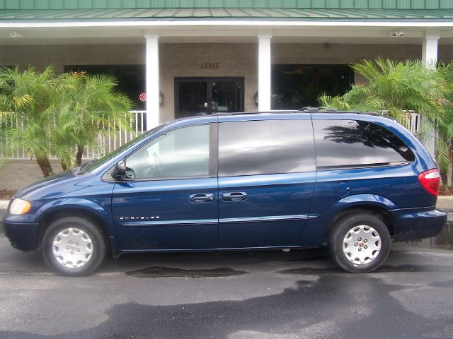 2001 Chrysler Town and Country Elk Conversion Van