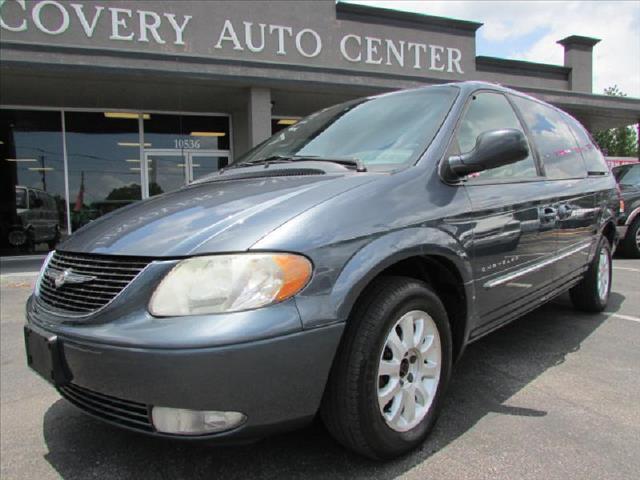 2001 Chrysler Town and Country Quad Coupe 3