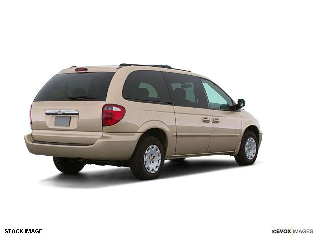 2001 Chrysler Town and Country Elk Conversion Van