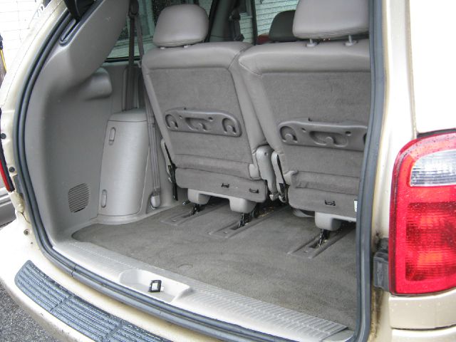2001 Chrysler Town and Country S Sedan Under FULL Factory Warranty