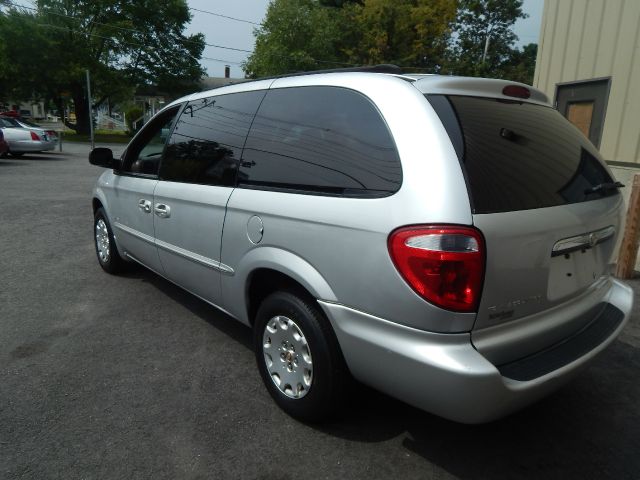 2001 Chrysler Town and Country Elk Conversion Van