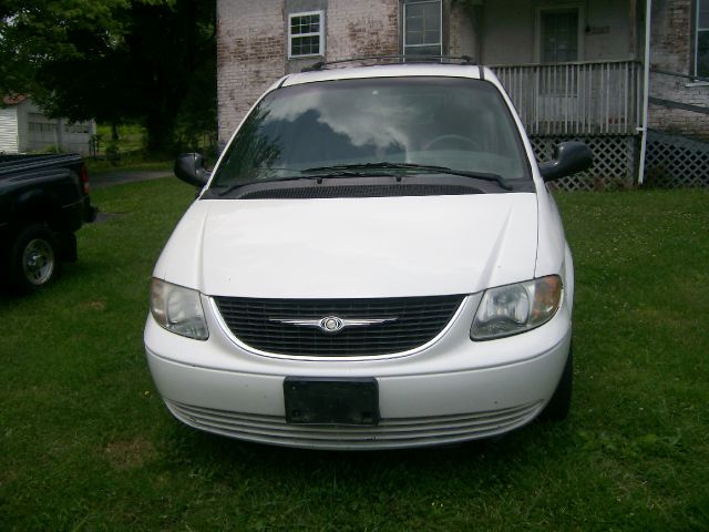 2002 Chrysler Town and Country Refrigerated Box