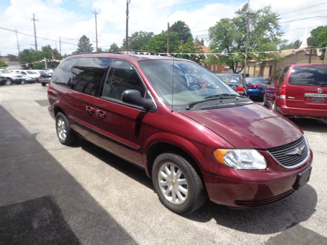 2002 Chrysler Town and Country Elk Conversion Van
