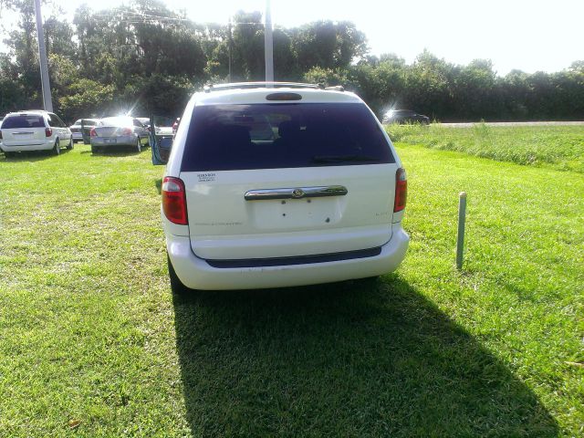 2002 Chrysler Town and Country S Sedan Under FULL Factory Warranty