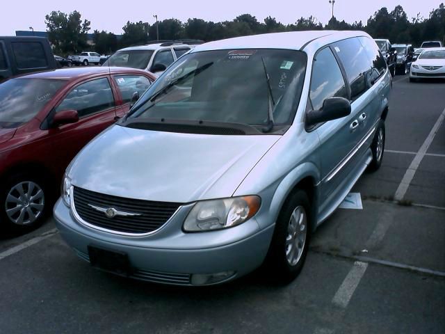 2002 Chrysler Town and Country Track Edition 3.8