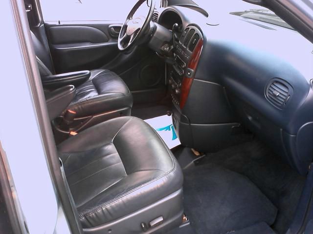 2002 Chrysler Town and Country Track Edition 3.8